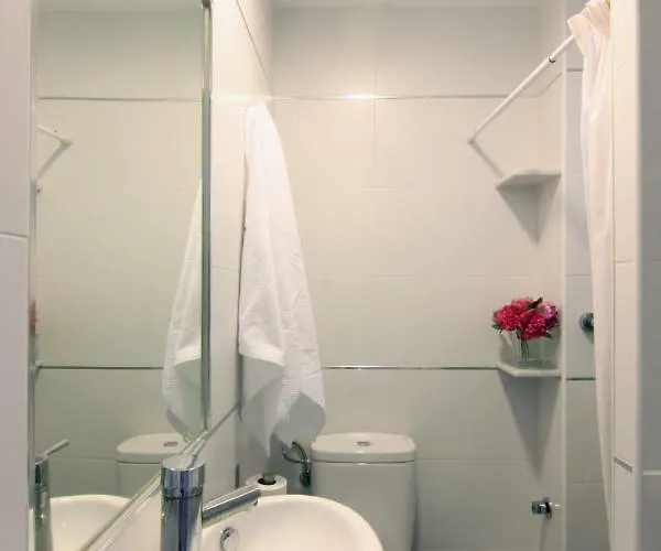 Playa Victoria Apartament *